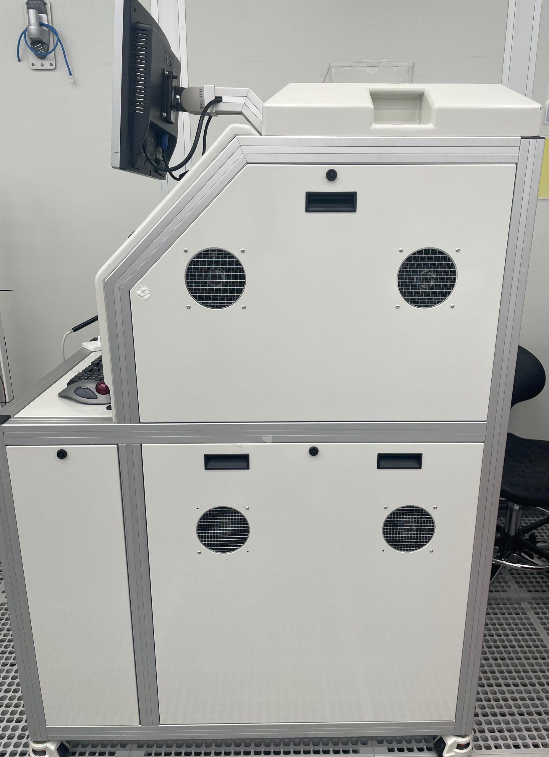 Used 2007 Nanometrics Vertex Photoluminescence Measuring Device