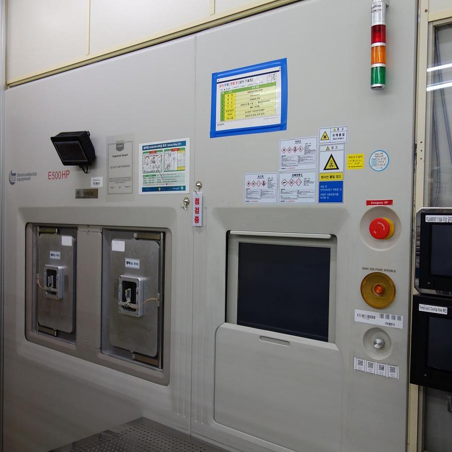 Used AMAT / Varian Semiconductor Equipment Associates (VSEA) EHP-500
