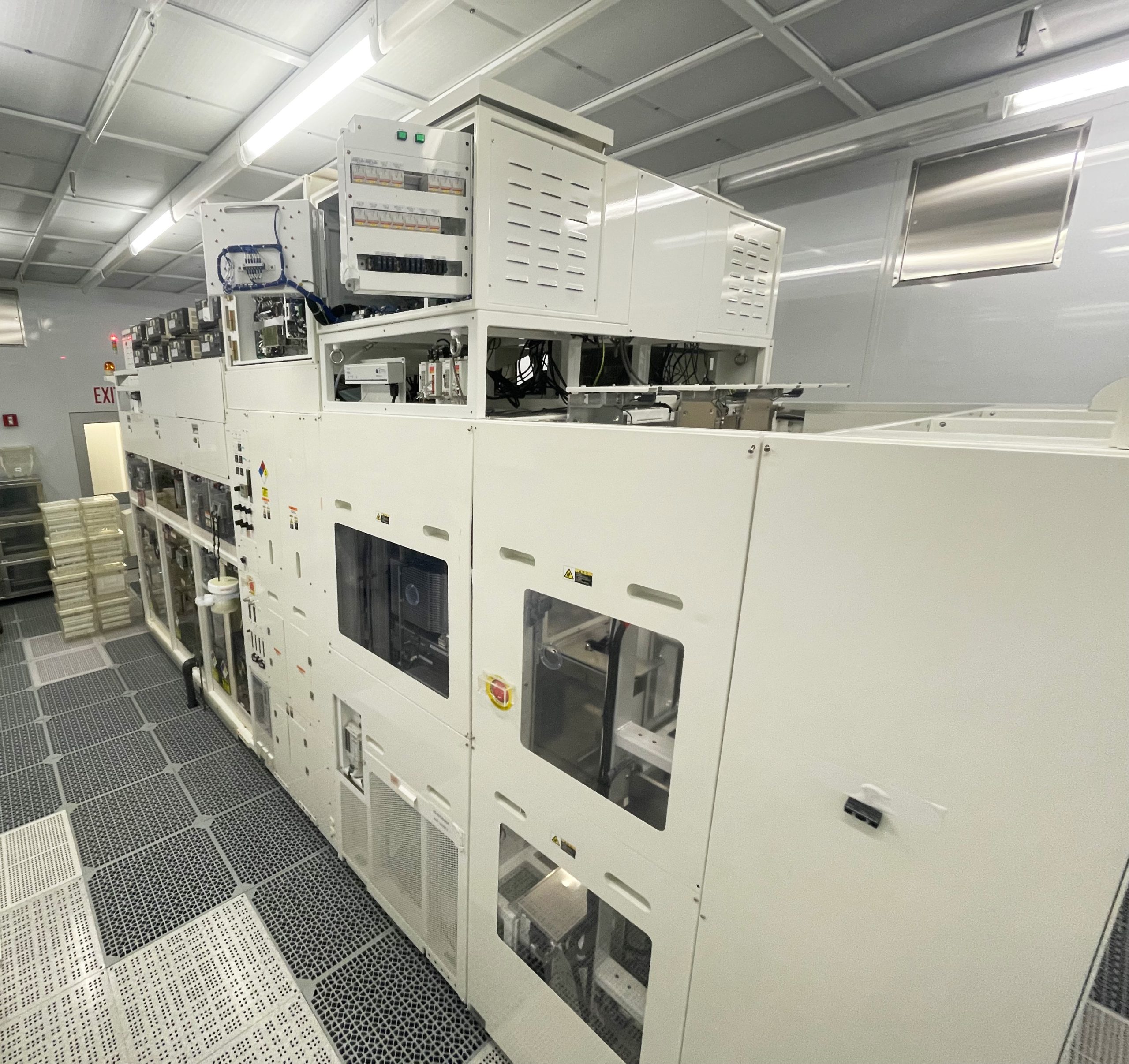 Used 2003 TEL UW 300 Wafer Cleaner