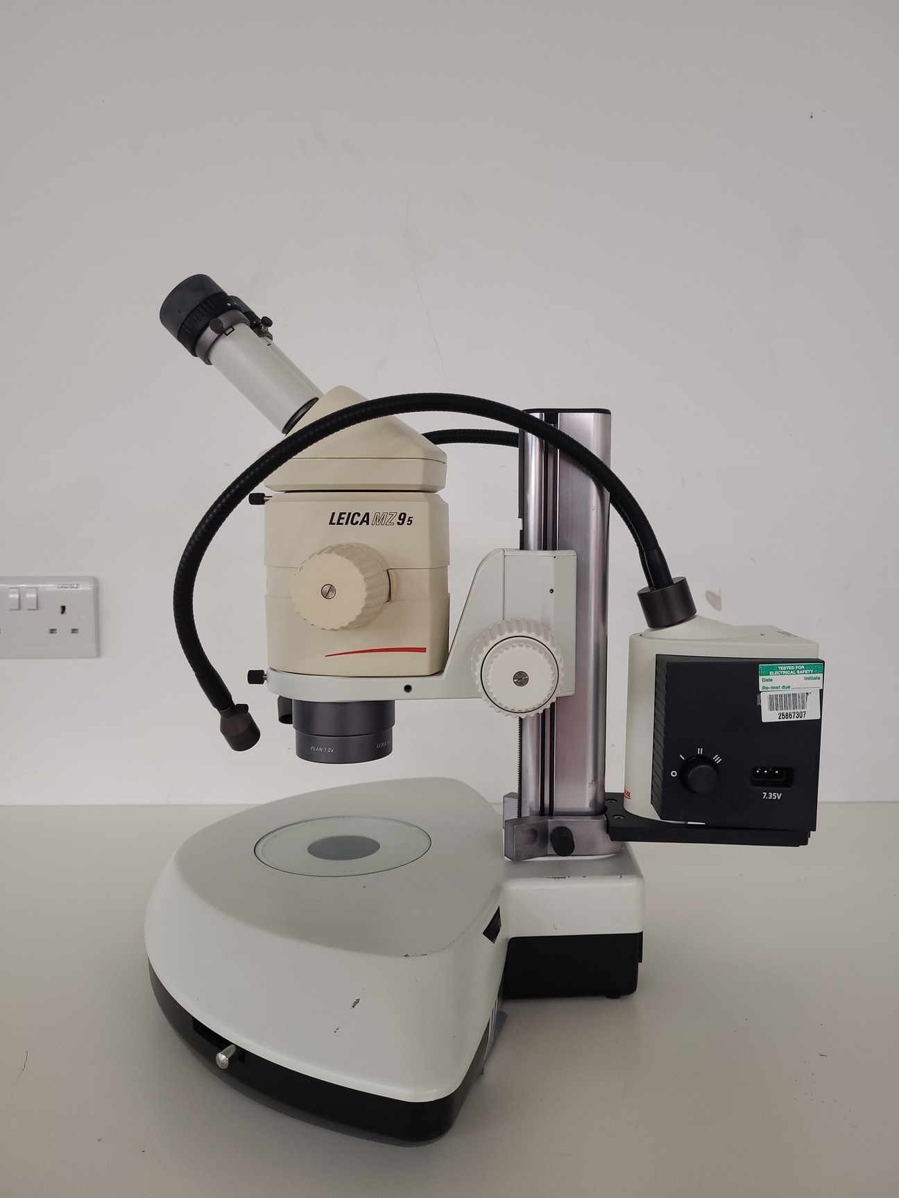 Used Leica MZ95 High-Performance Stereomicroscope Stereo Zoom Lab