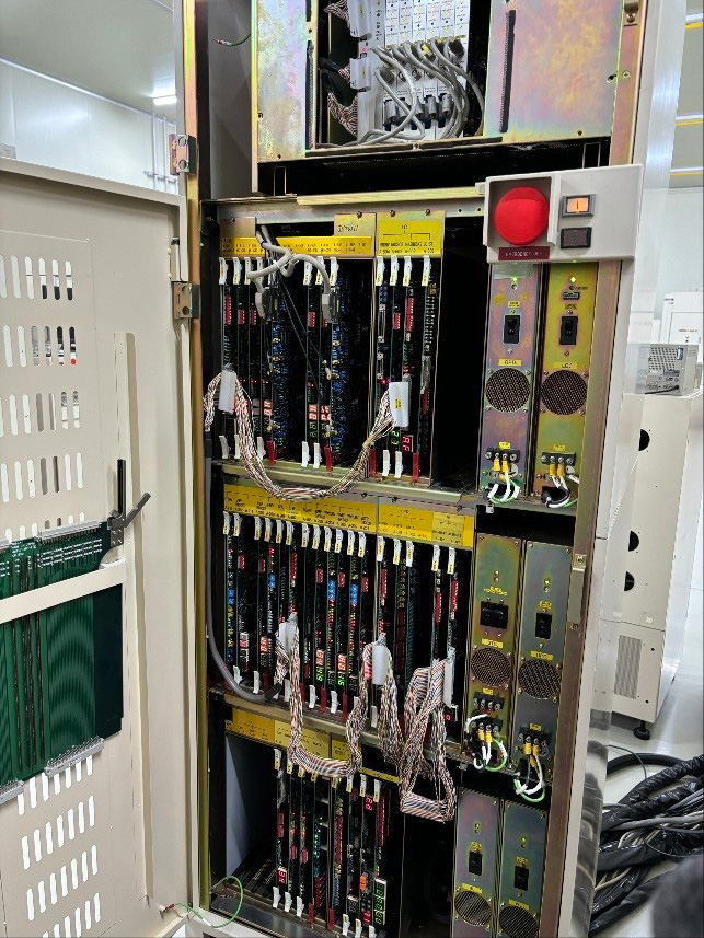 Used NIKON NSR 2205 i 11 D Stepper