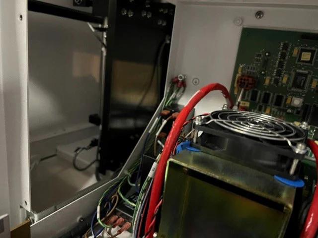 Used 1999 Thermo Scientific / Nicolet ECO 1000 S Spectrometer