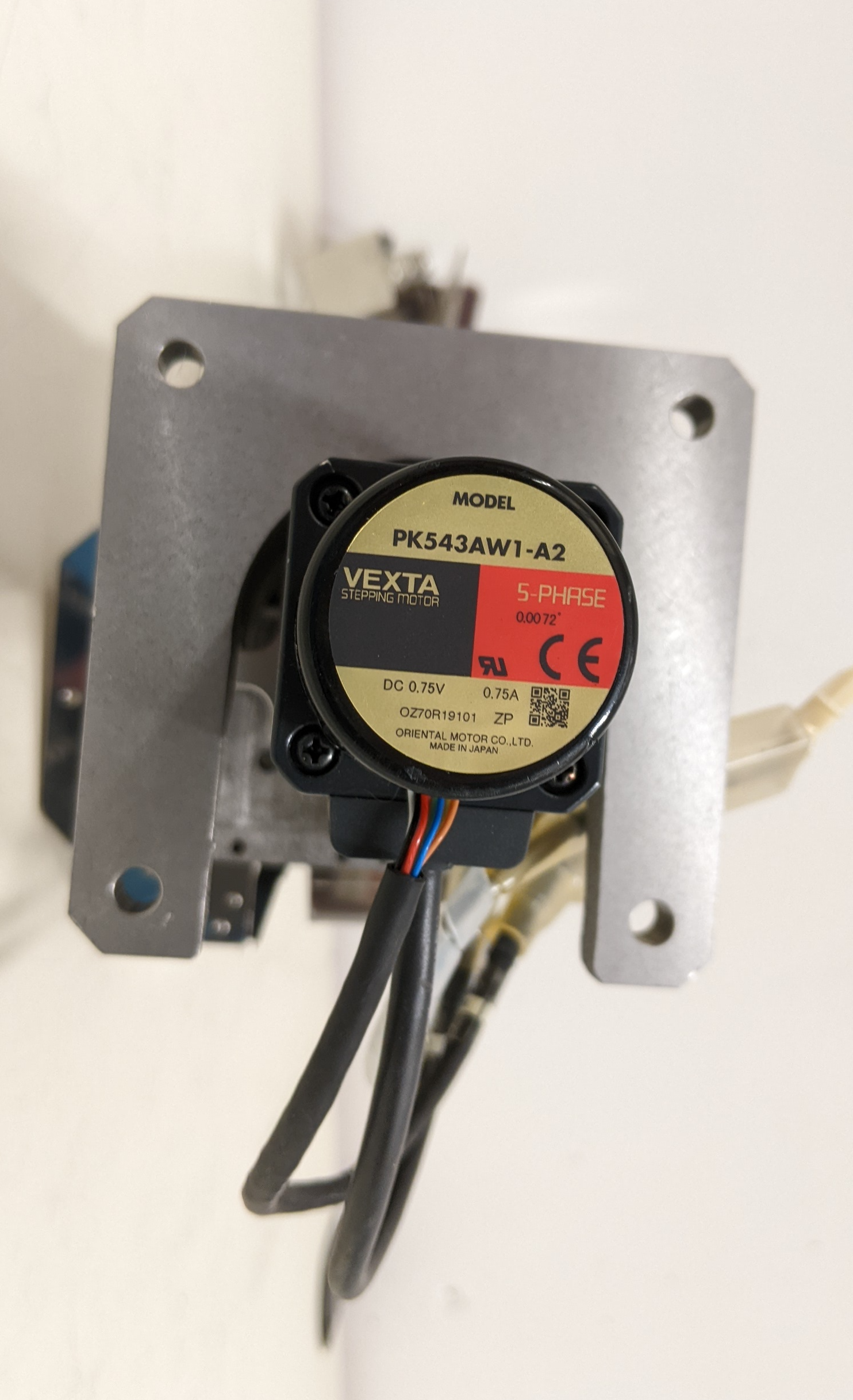 Used SMC & Oriental Motor Co., Ltd. MGP Compact Guide Cylinder / VEXTA 5 Phase Stepping Motor