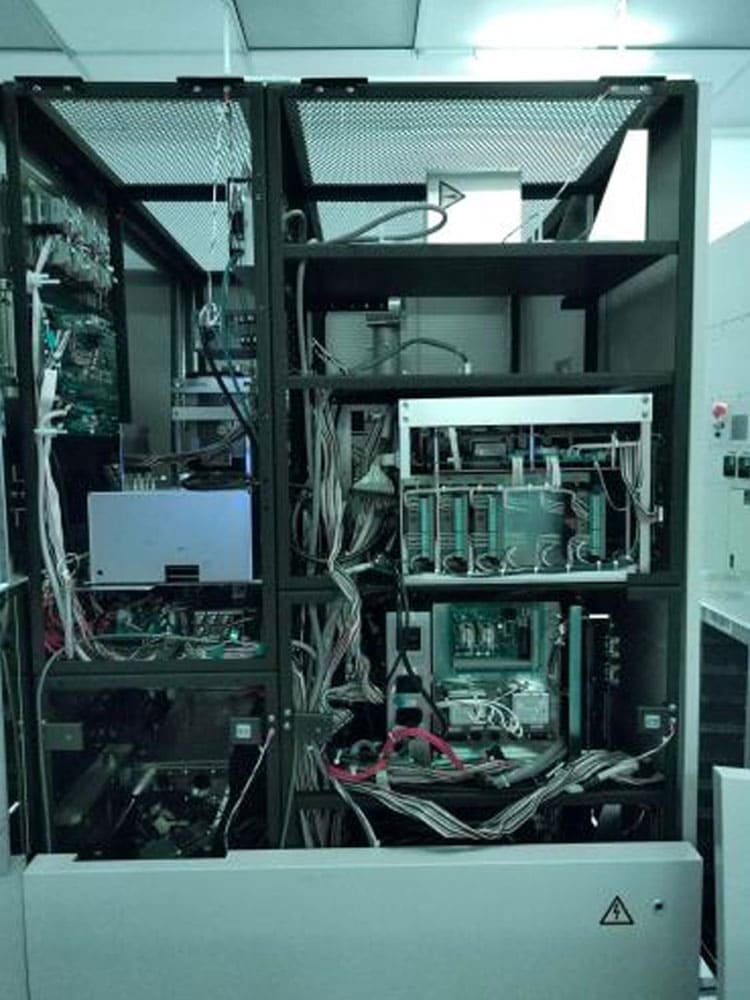 Used 2001 HITACHI S-9220