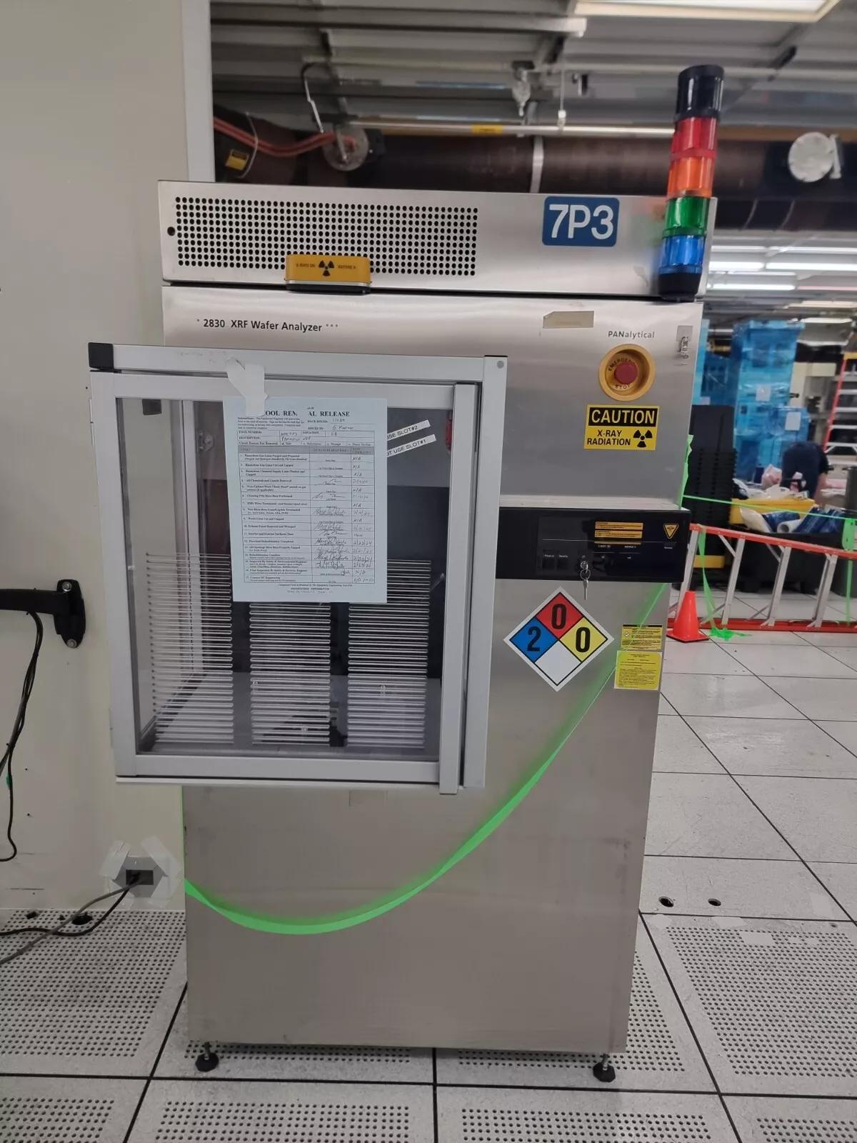 Used Philips PW-2830 XRF Wafer Analyzer