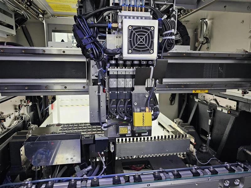 Used Juki 2060 Pick and Place Machine