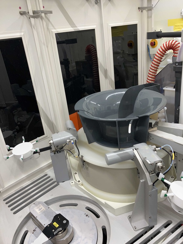 Used 2004 LAM SEZ203