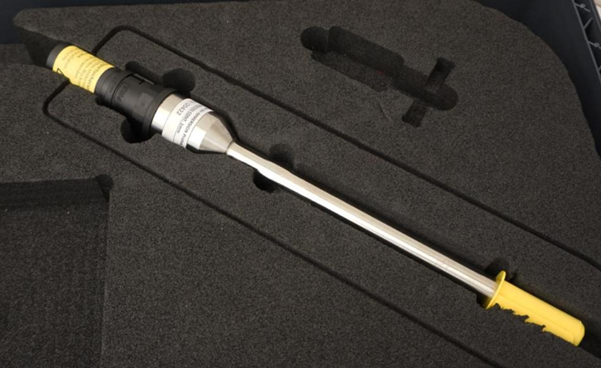 Used Bruker IN237P1 immersion probe for Matrix F NIR spectrometer