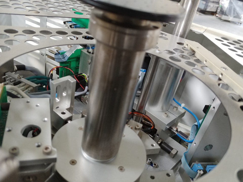 Used Leica MIS-200 FOR PARTS