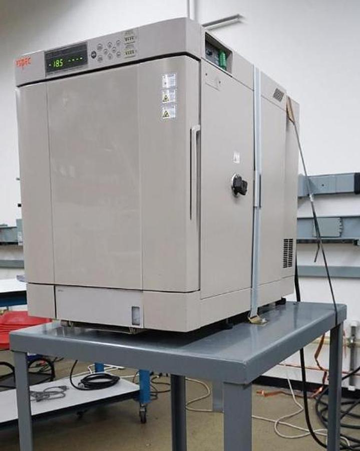 Used 2006 ESPEC SH641 temperature and humidity chamber