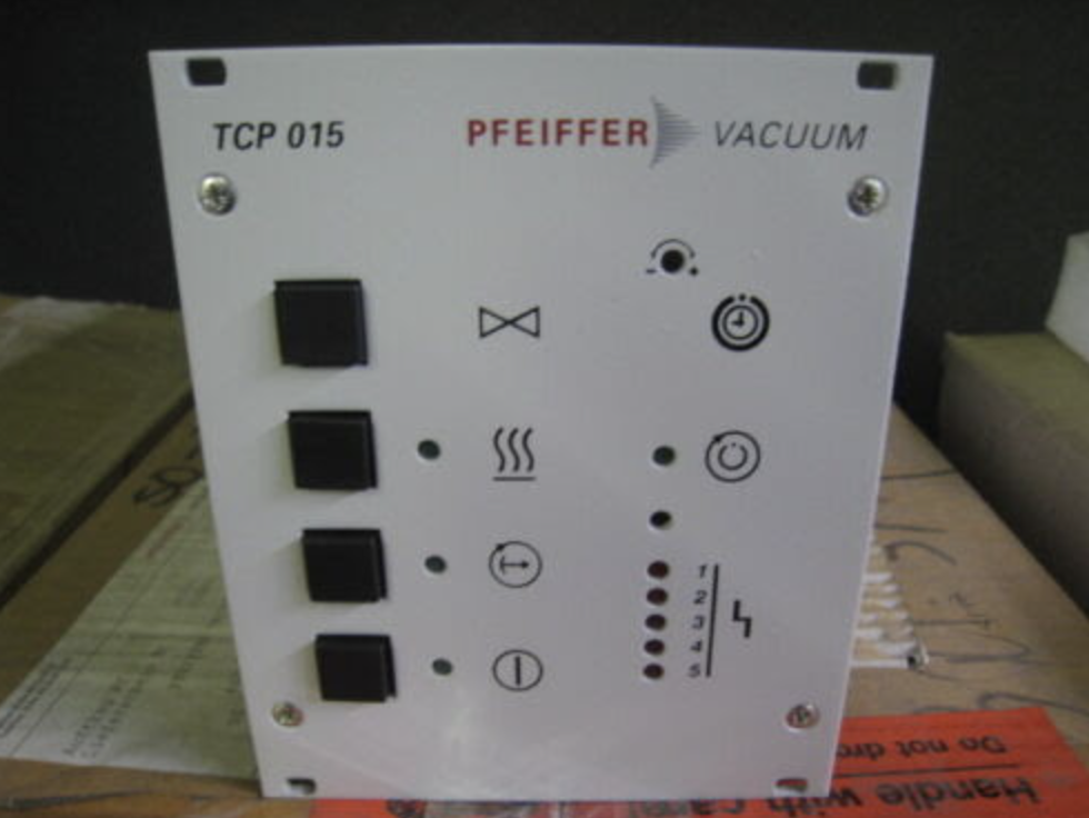 Pfeiffer TCP 015 Vacuum Turbopump Controller PM C01 598, OEM BOX