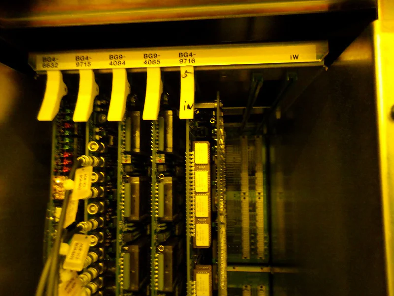 Used 2000 Canon FPA 3000 iW Stepper