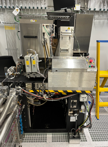 Used 2001 Lam Research 4526i Oxide Etch