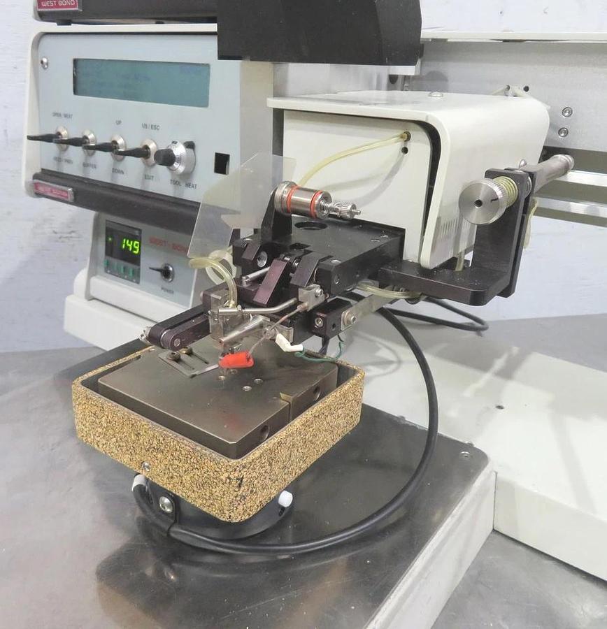 Refurbished Westbond 7476E Bonder