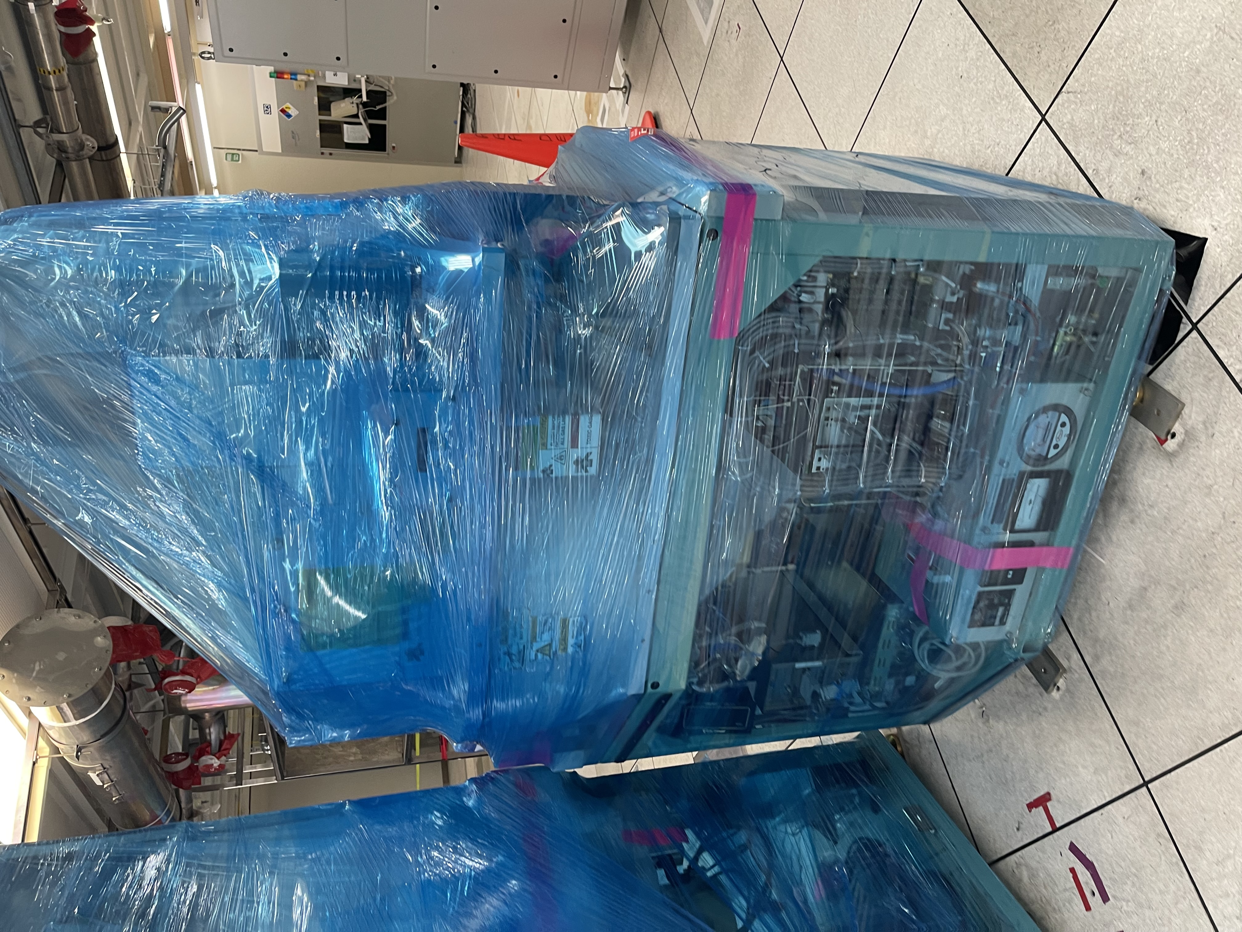 Used 2000 Novellus C2 Sequel Express