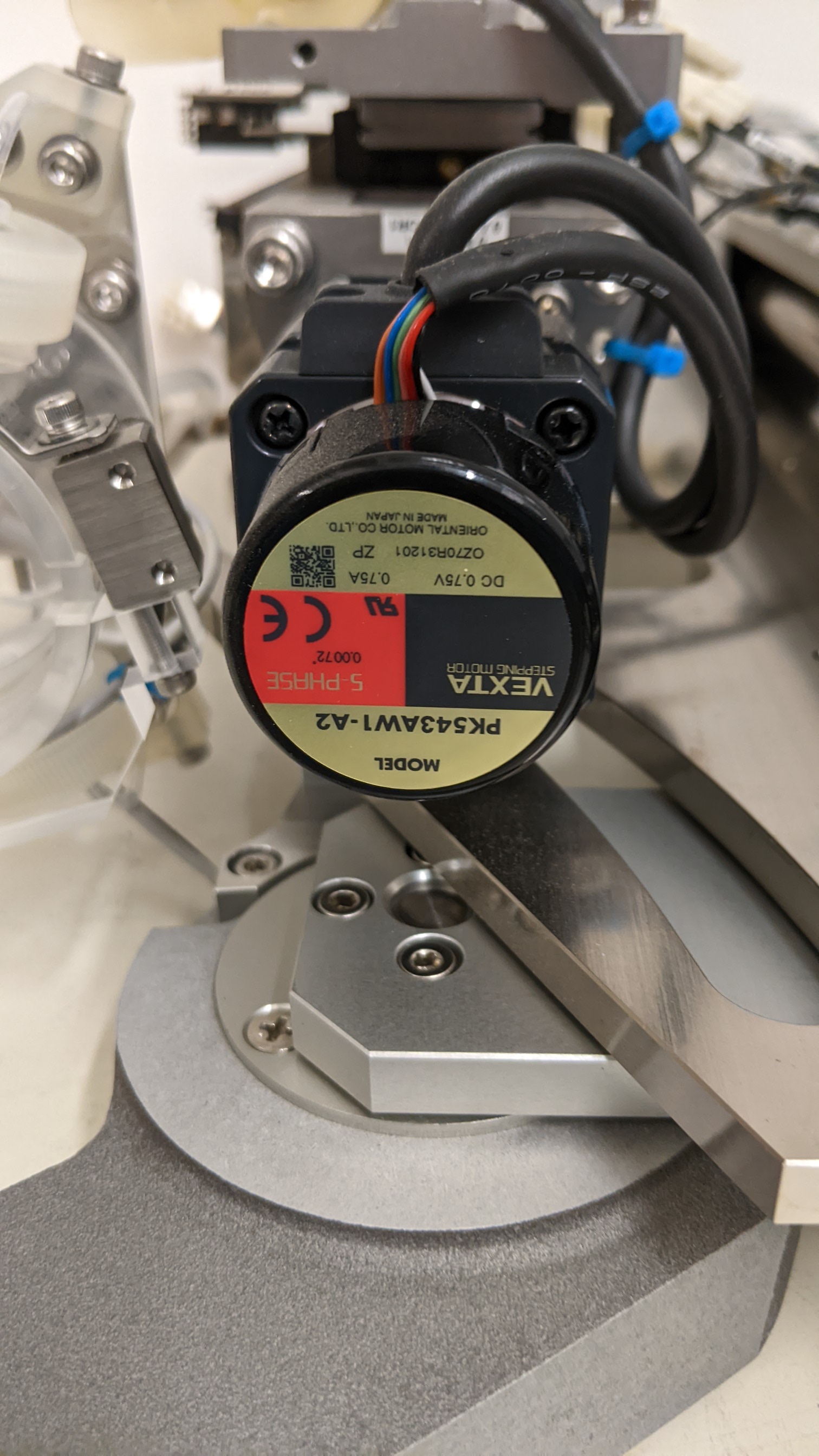 Used SCREEN CKD Brush Cylinder assembly