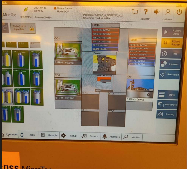 Used 2012 Karl Suss MicroTec Gamma 737 Coater Developer