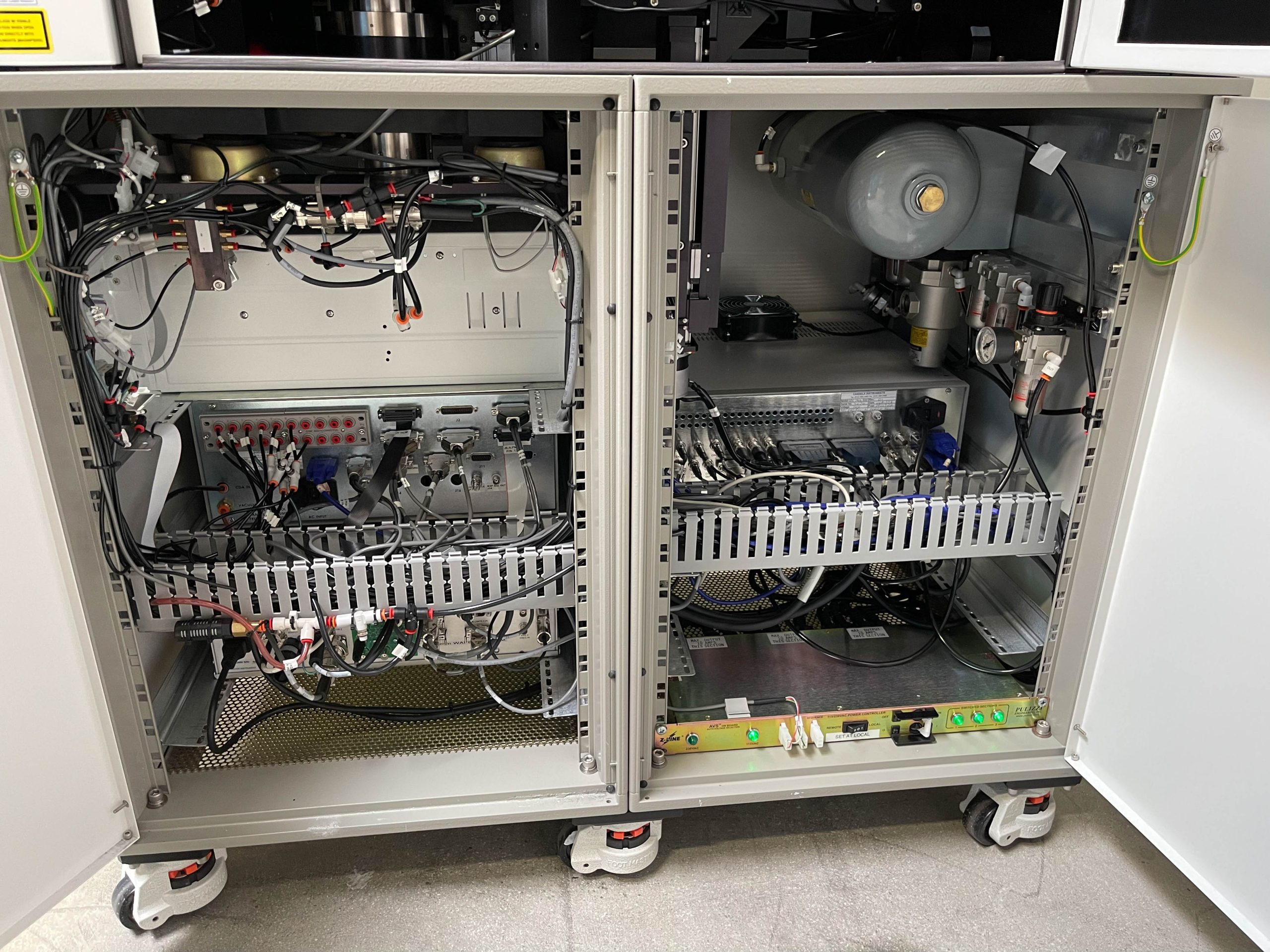 Used 2004 KLA-Tencor Candela C 2 Surface Analyzer