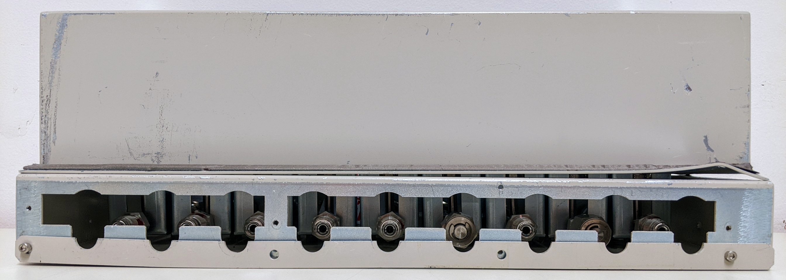 Used TEL 9 x (1/4 Turn Gas Valves Assy.)