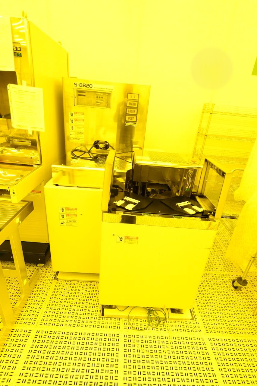 Used HITACHI  S-8820