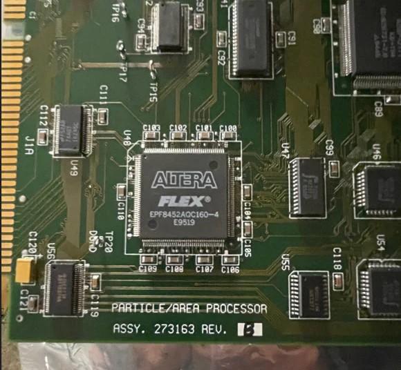 Used 1995 KLA Surfscan 6420 Particle Defect System