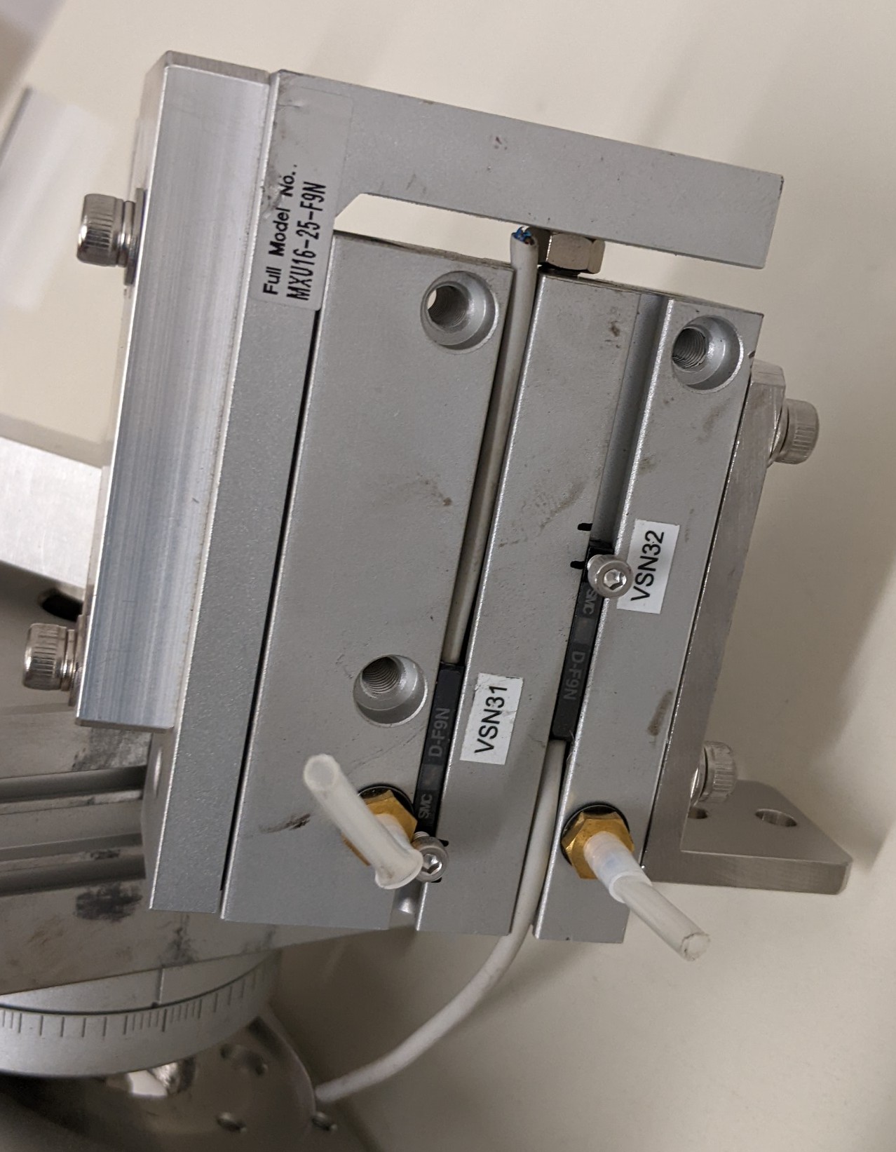 Used SMC Mechanical Device  Wafer Effector