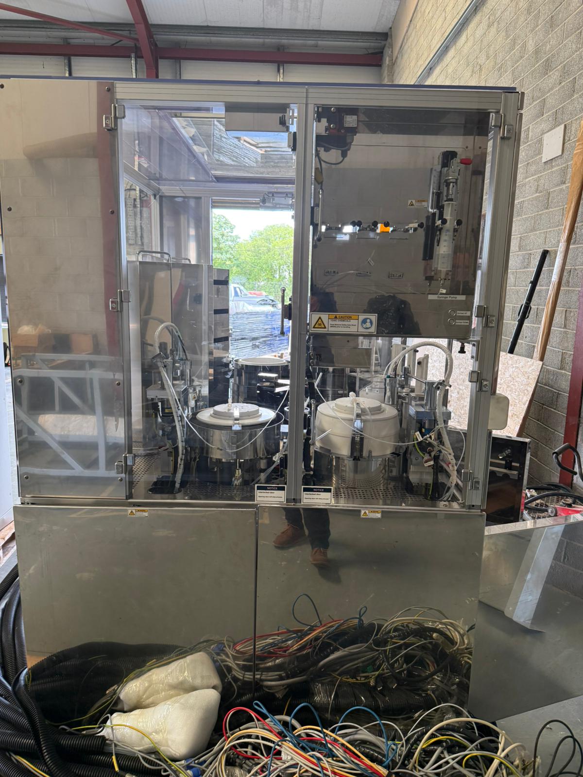 Used 2012 EVG 150 Gamma Spray Coater Developer