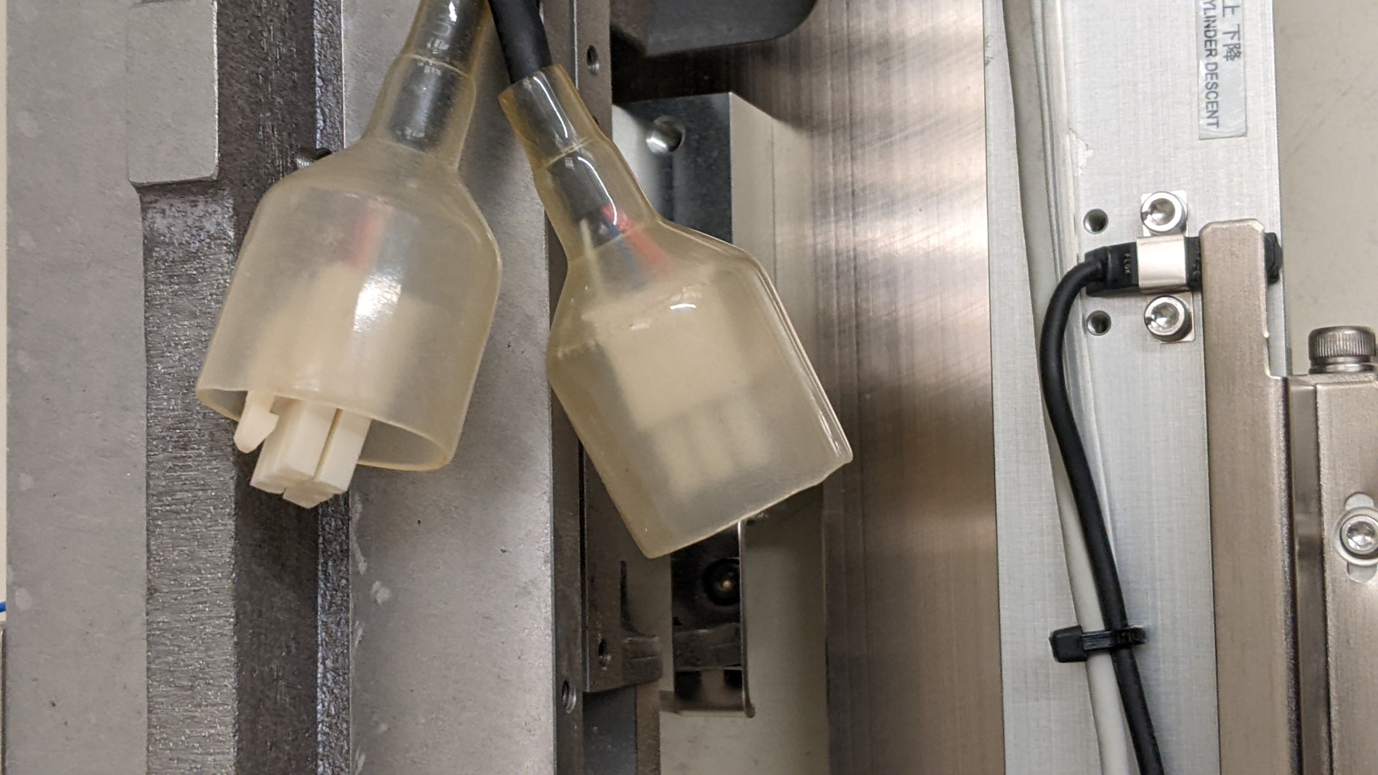 Used SCREEN CKD Brush Cylinder assembly