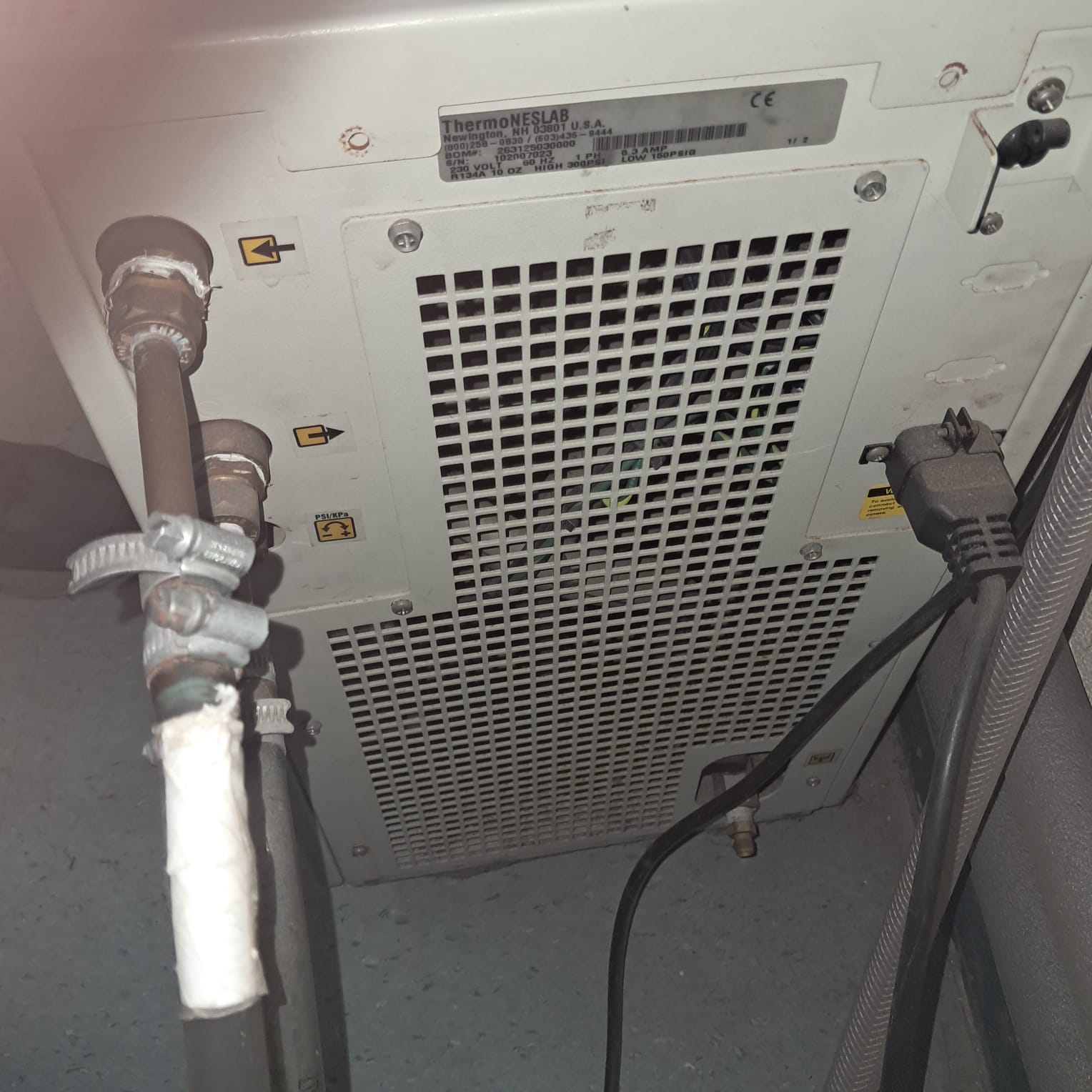 Used HITACHI S-3200 SEM