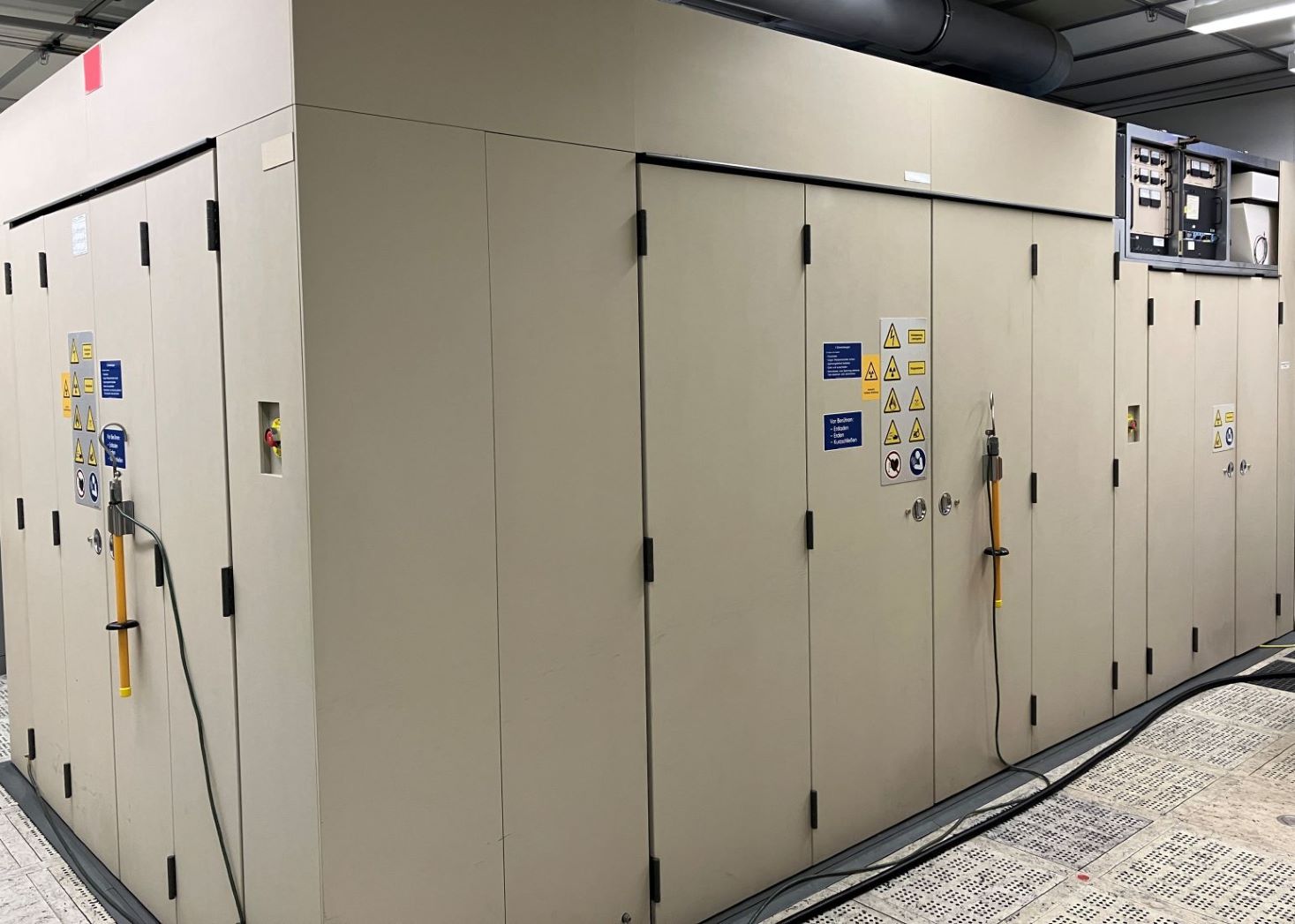 Used 2002 Axcelis/ Eaton NV8250HT