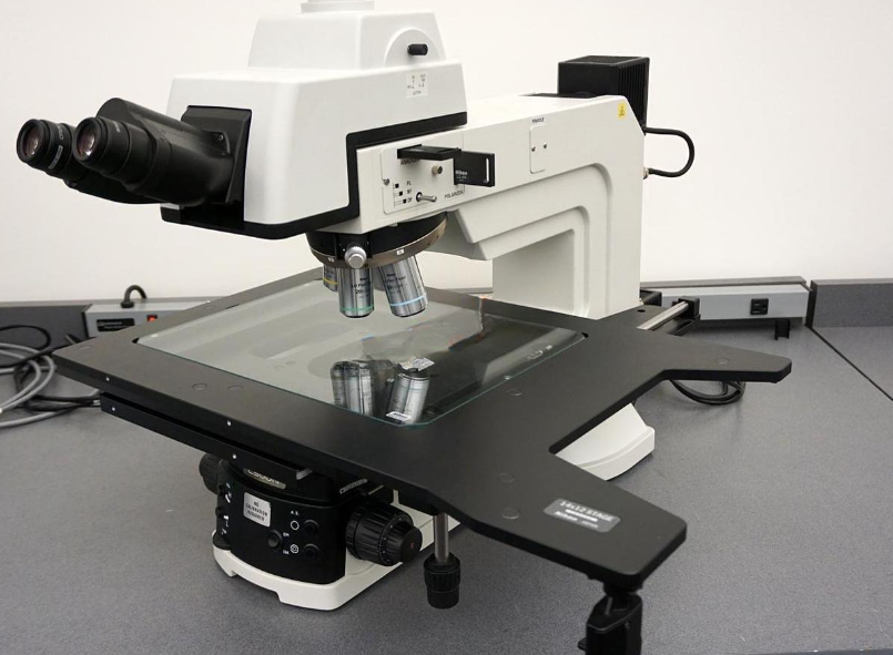 Used NIKON Eclipse L300ND 300mm Wafer Inspection Microscope with reflected and transmitted light