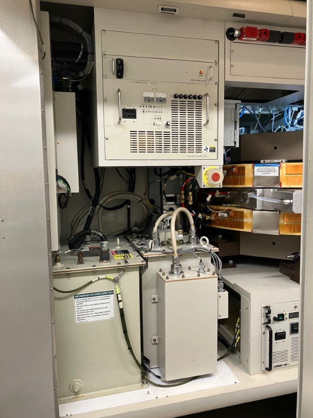 Used 2000 Varian VIIsion 200+