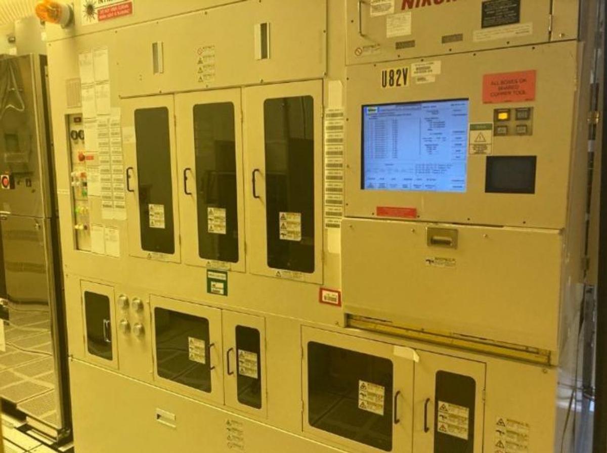 Used 2000 NIKON NSR - S203B