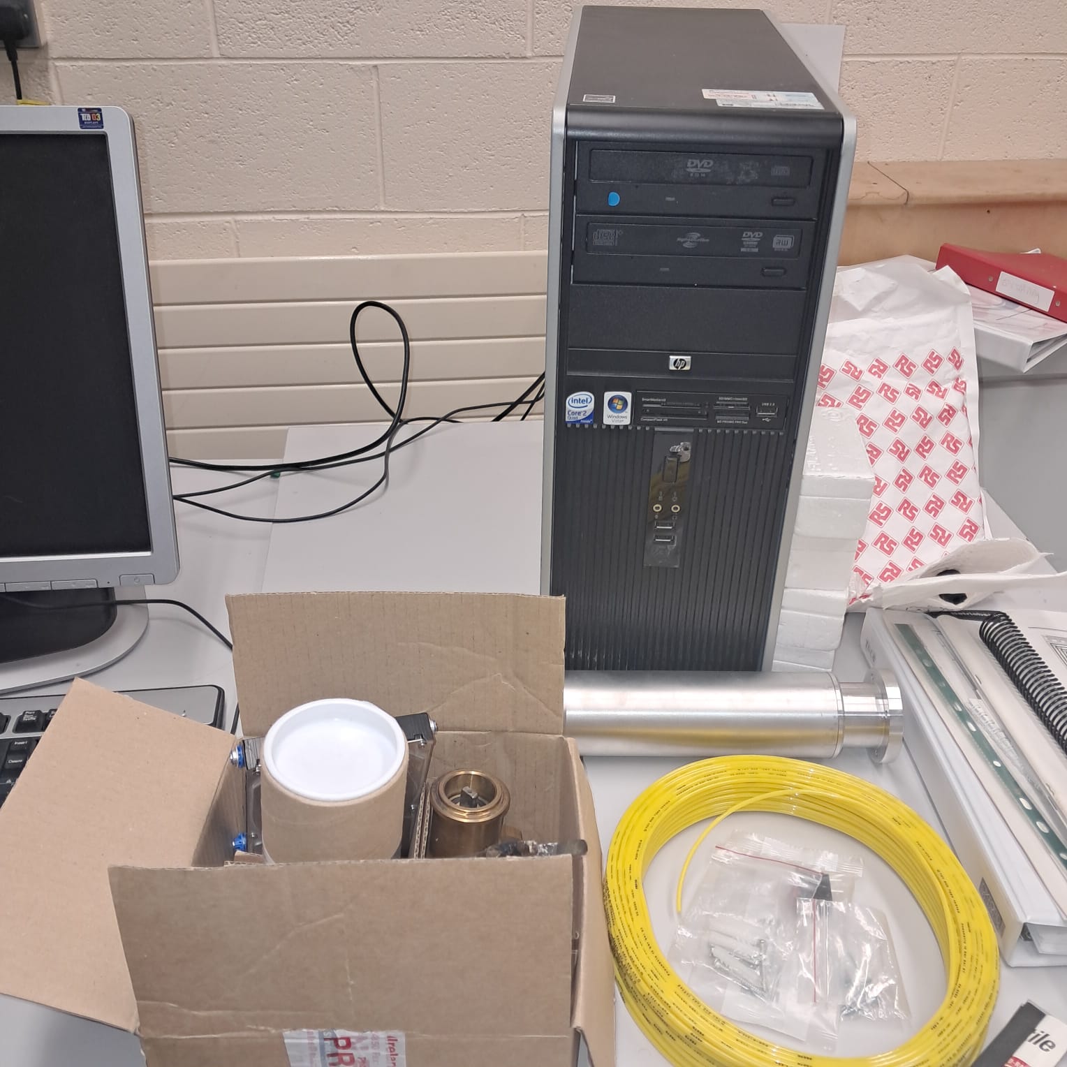 Used HITACHI S-3200 SEM