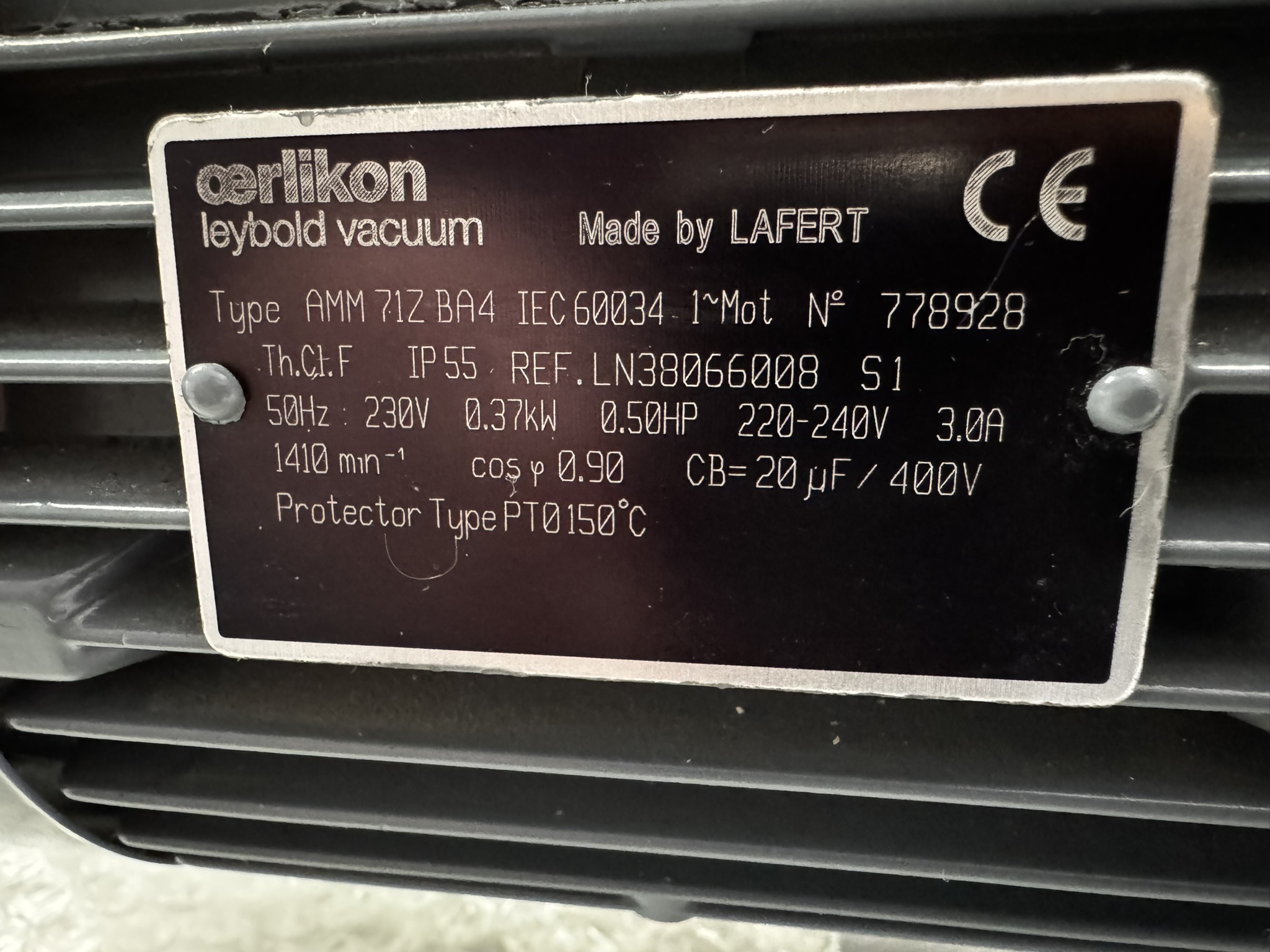 Used Leybold  D8B Rotary Vane Pump