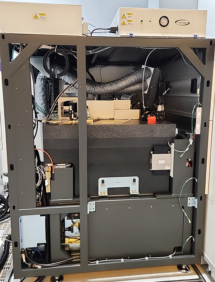 Used KLA Altair 8935i AOI Tool