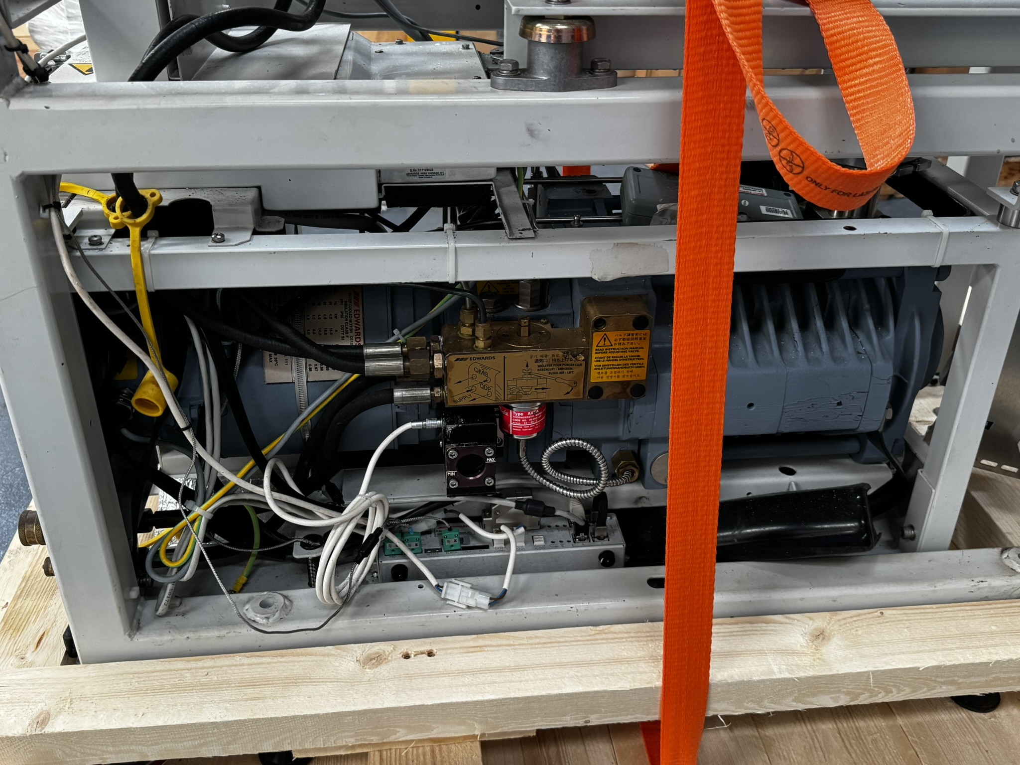 Used Edwards IQDP80 / EH1200 Booster