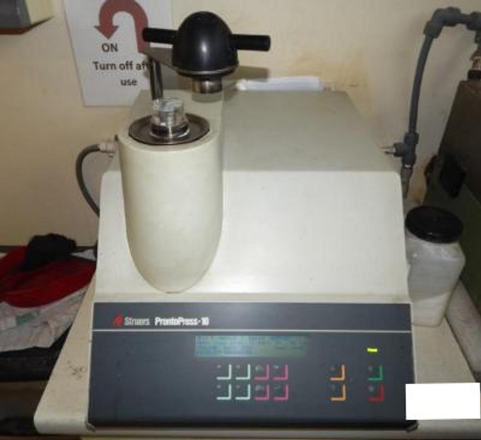Used Struers Pronto Press 10