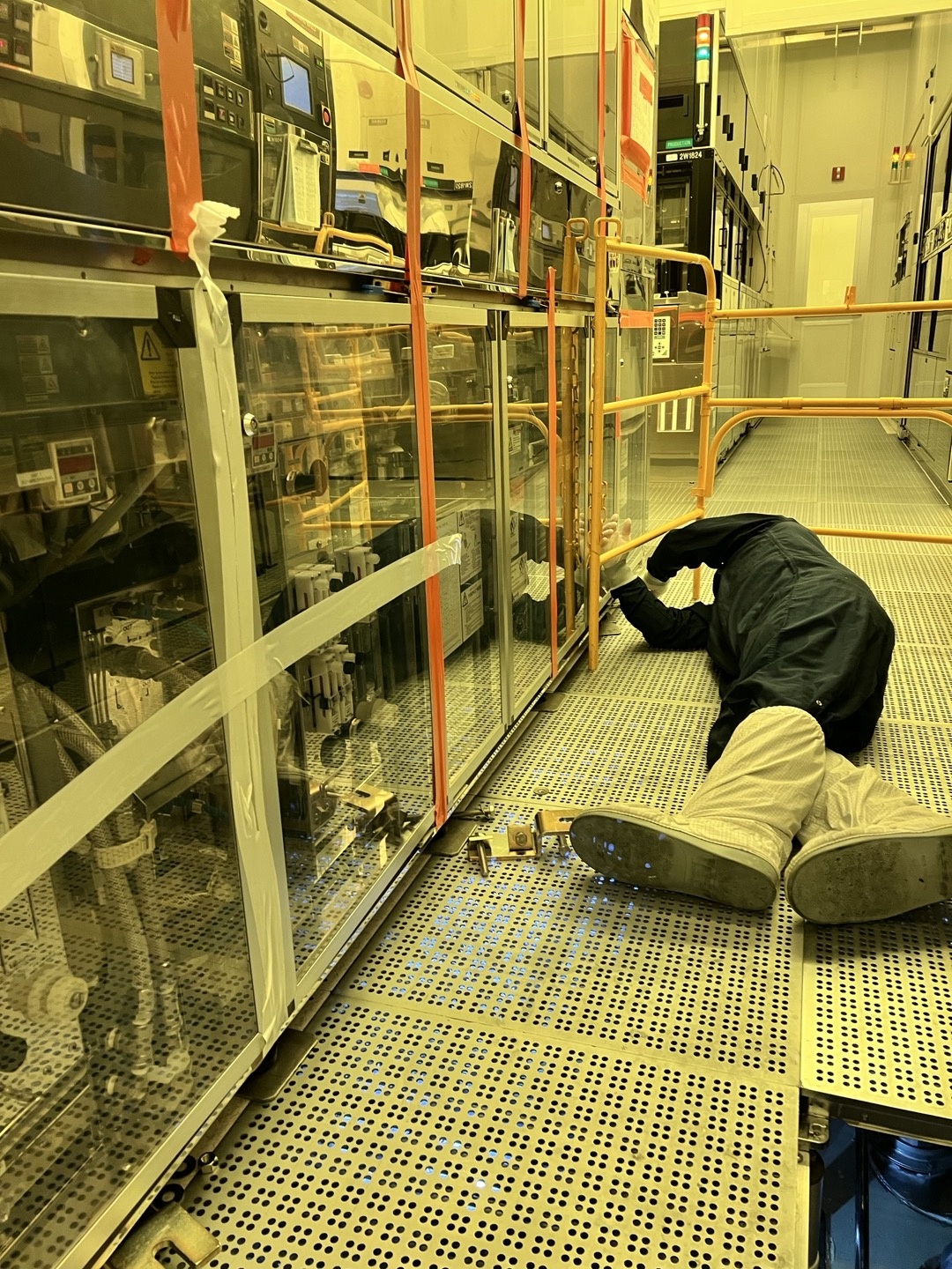 Used DNS SK-200W 2C/2D