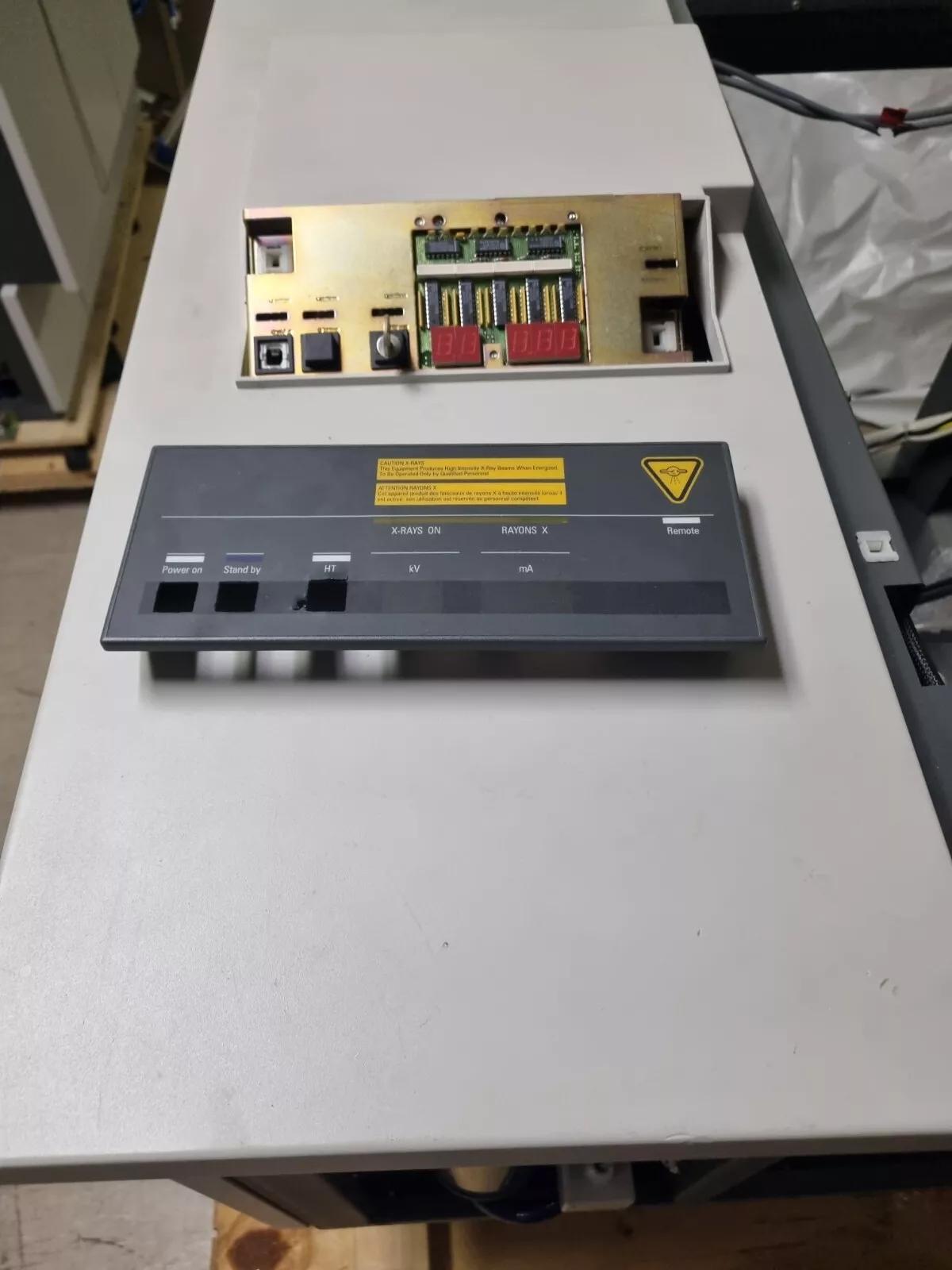 Used Philips SPW-2800 Xray Fluorescence Metrology Tool for up to 200mm Wafers