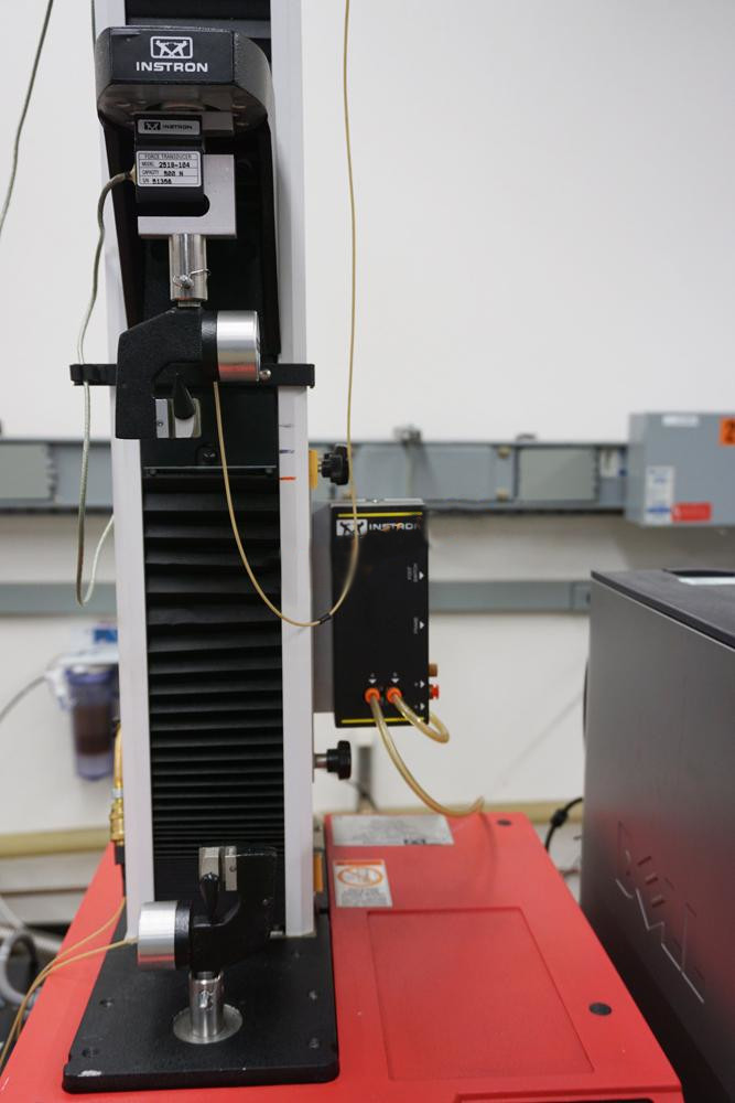 Used Instron 2714-031 pneumatic cord and yarn grips with 50N (11lbf) capacity