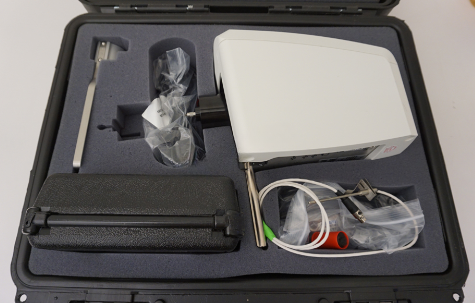 Brookfield Ametek DV2TRVT medium viscosity viscometer with RV spindle set, temperature probe, Rheocalc software, and stand