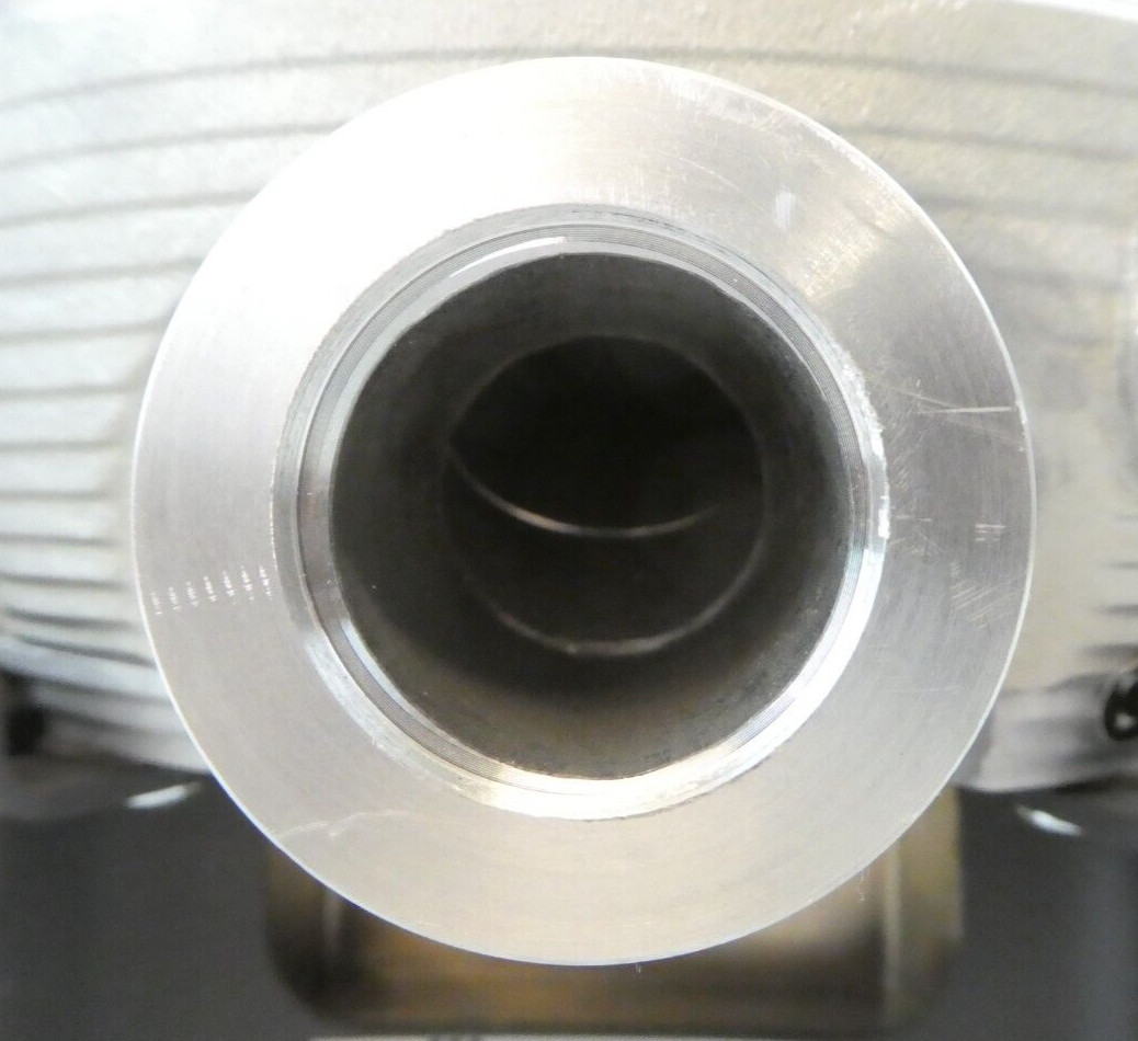 Used TURBOVAC 350i Leybold 830051V1001 Turbomolecular Pump w/Cooling