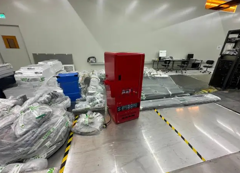 Refurbished 1999 Axcelis (Eaton) NV GSD-HE Ion Implanter