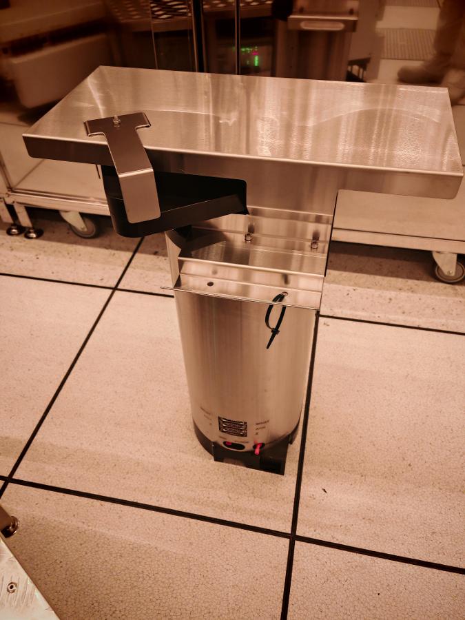 Used Kensington 0190-22248 Robot