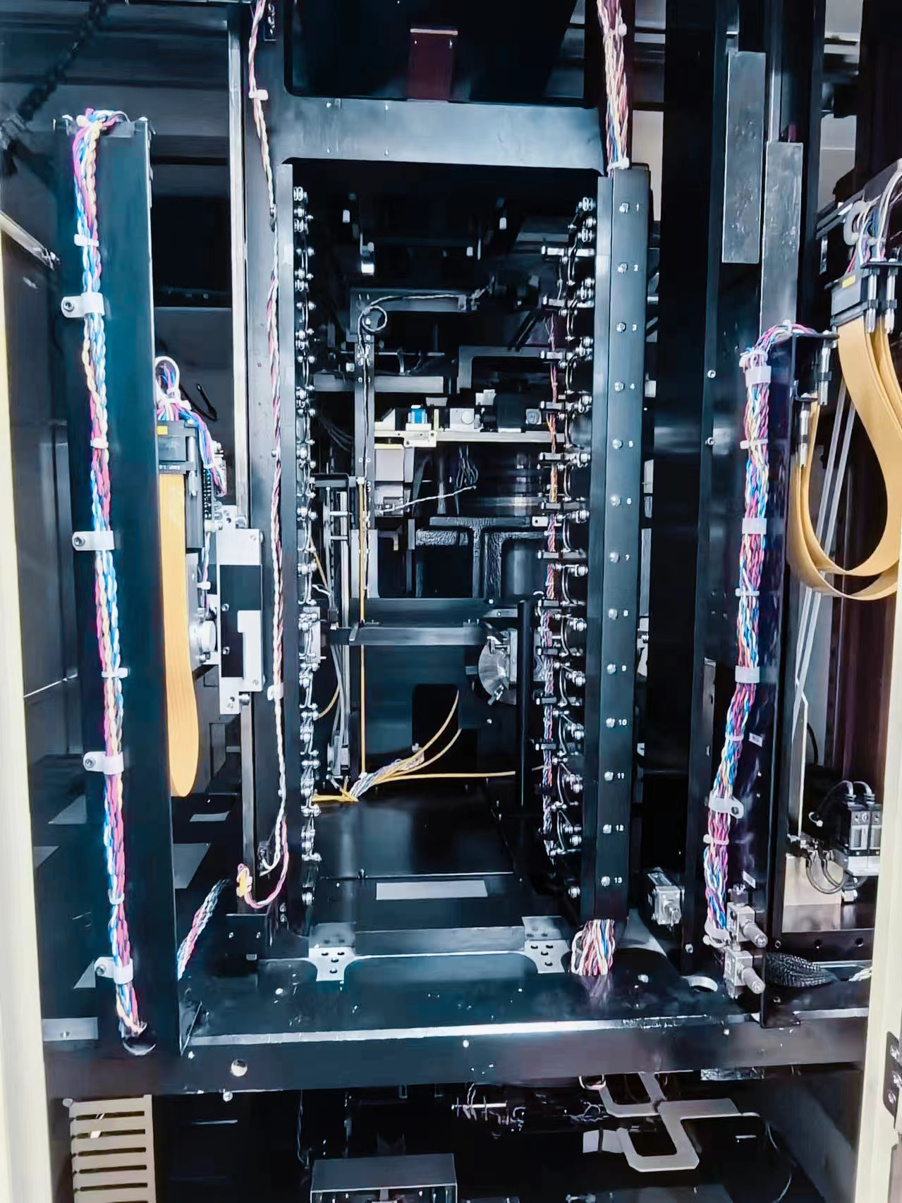 Used NIKON NSR 2005 i 8 A Stepper