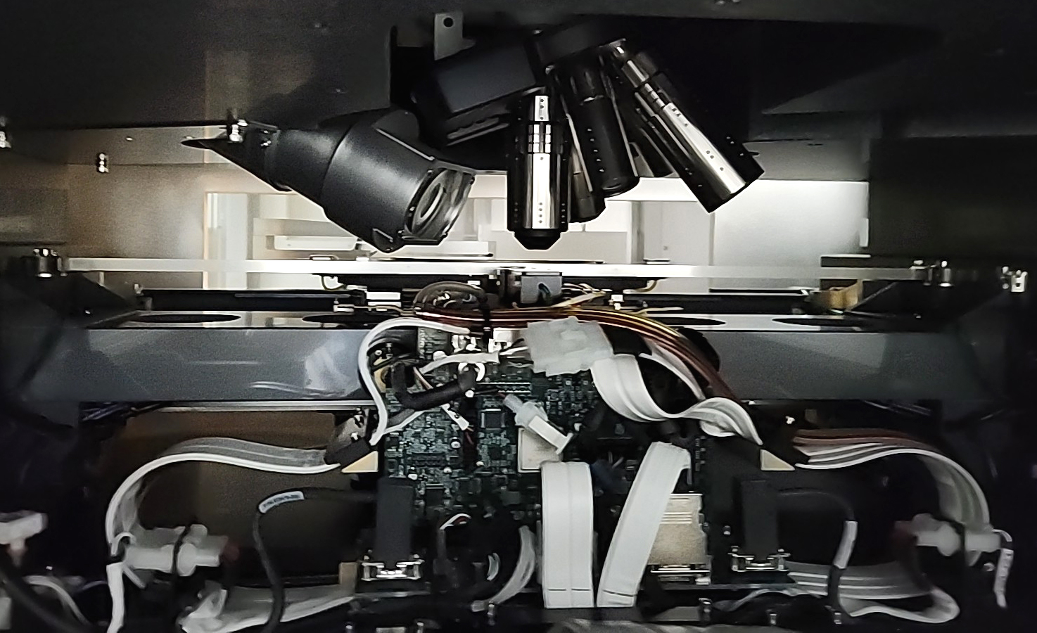 Used 2022 KLA Altair 8935-FFC AOI Tool