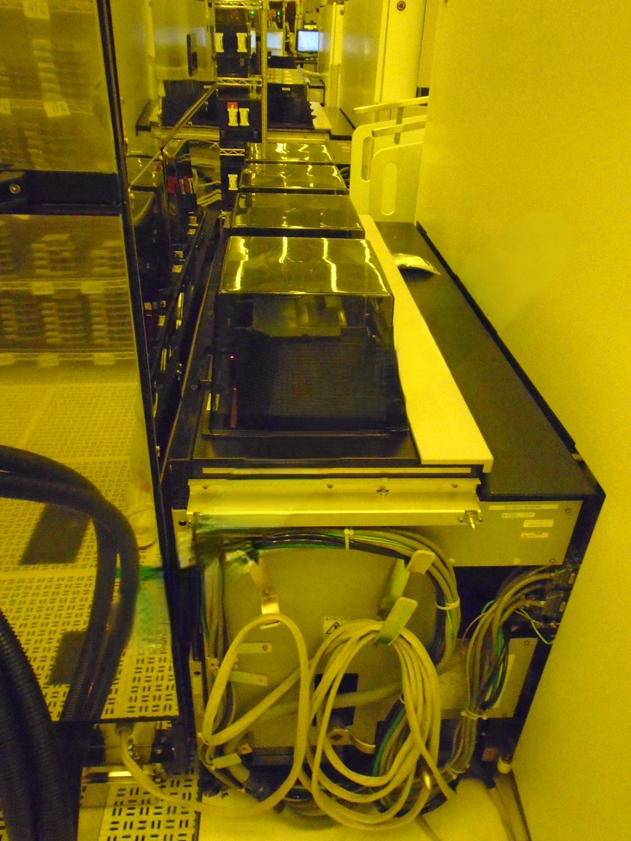 Used TEL CLEAN TRACK ACT 8 SINGLE BLOCK