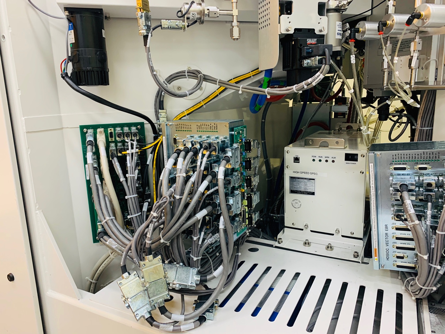 Used 2011 LAM (Novellus) Vector Express AHM