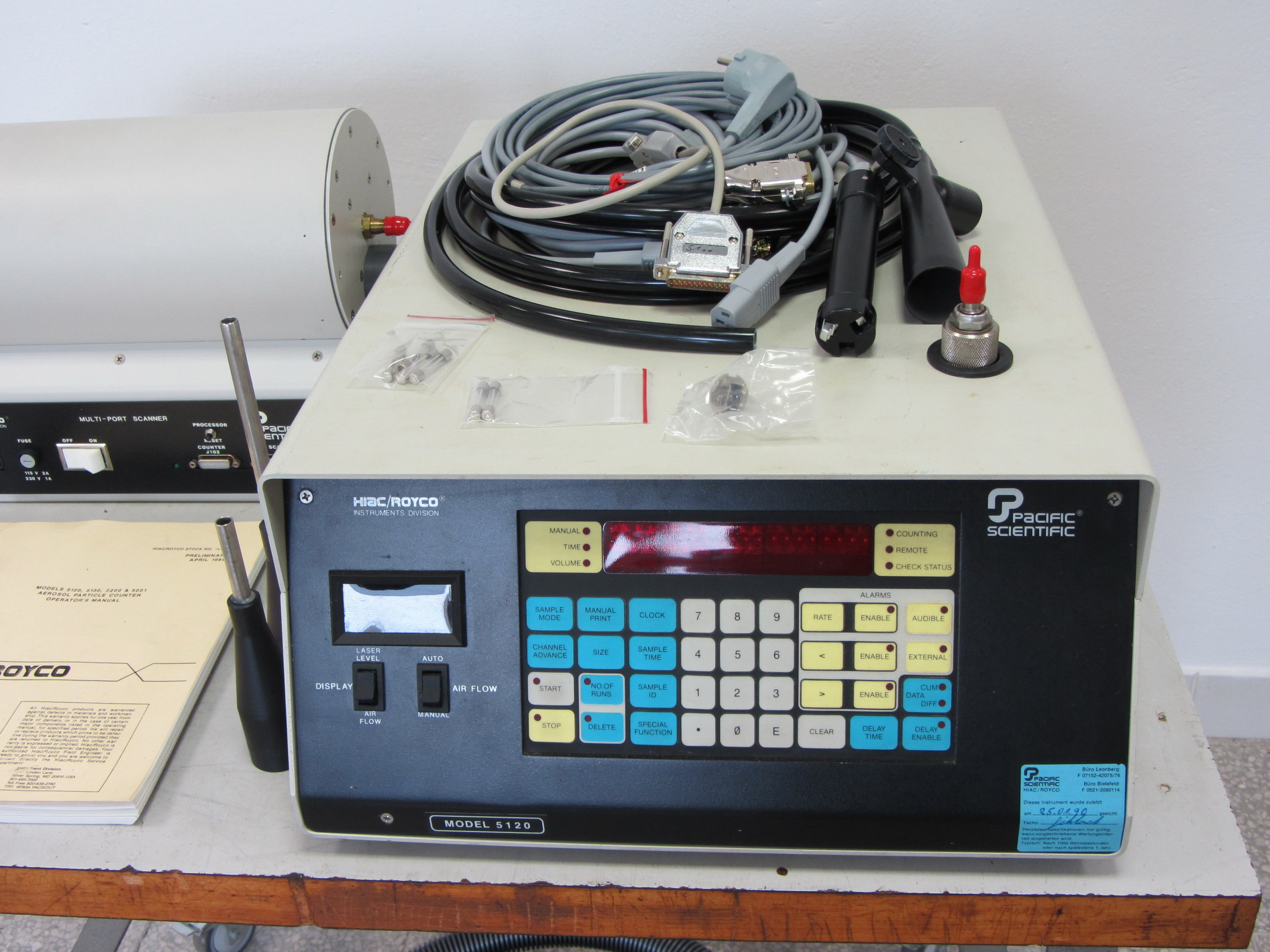 Used Laser Particle Counter HIAC/ROYCO Model 5120 + HIAC/ROYCO Model 162 (Multi-Port Scanner)